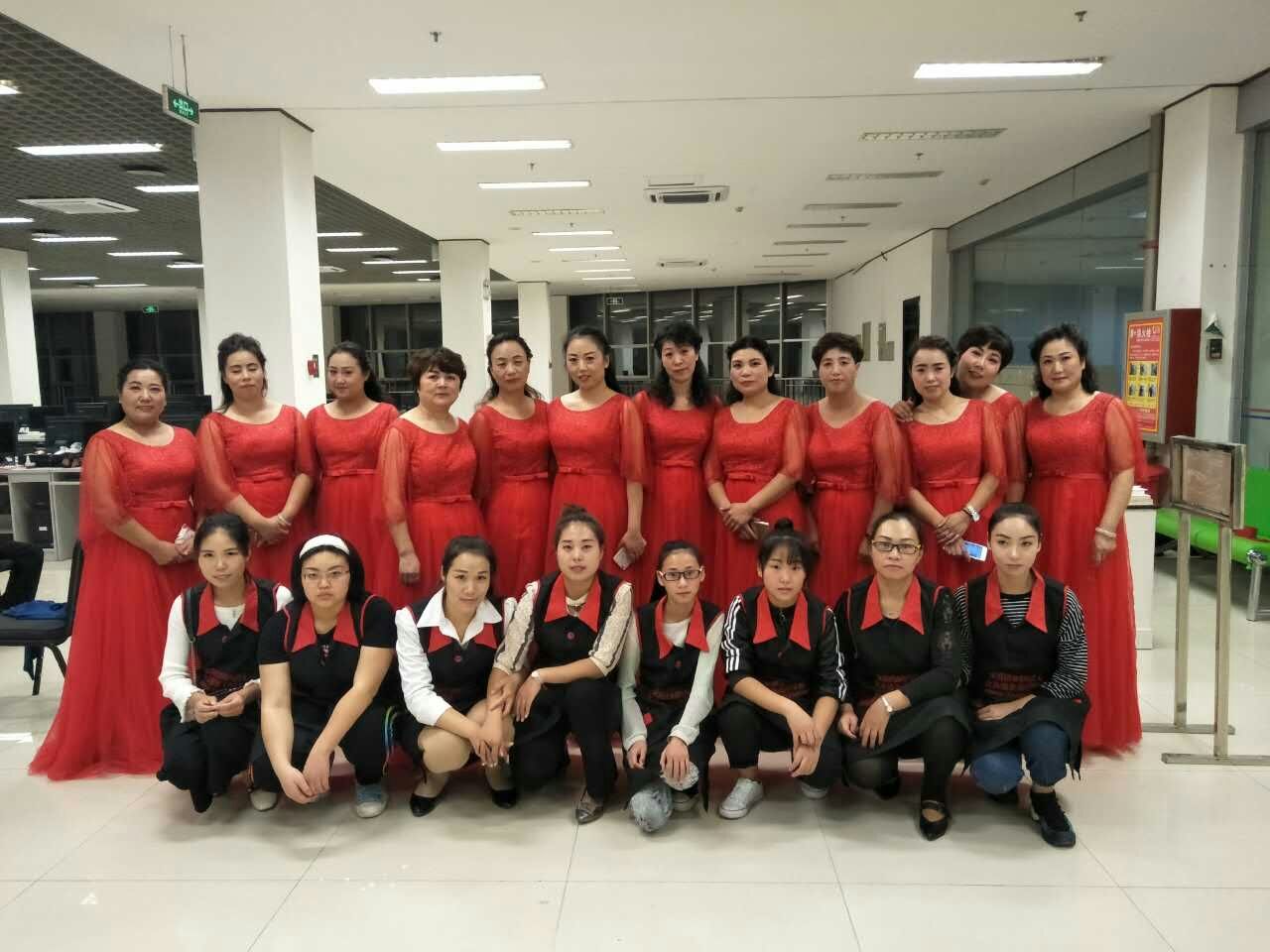 工學院出妝